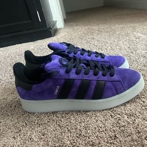 ADIDAS SNEAKERS